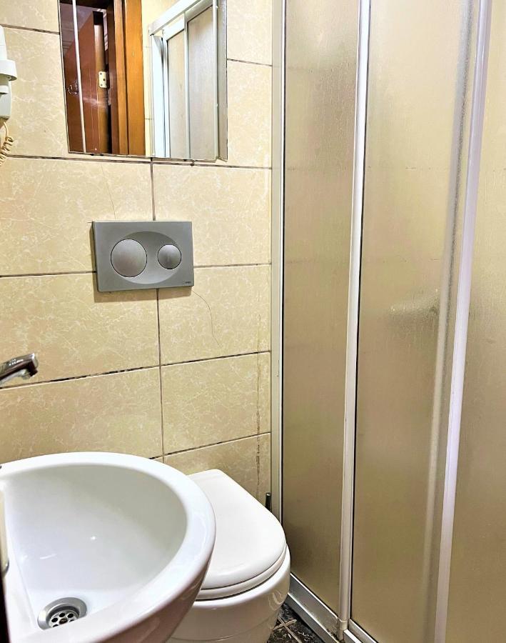 Yenikapi Viva Hotel - Istanboel Buitenkant foto